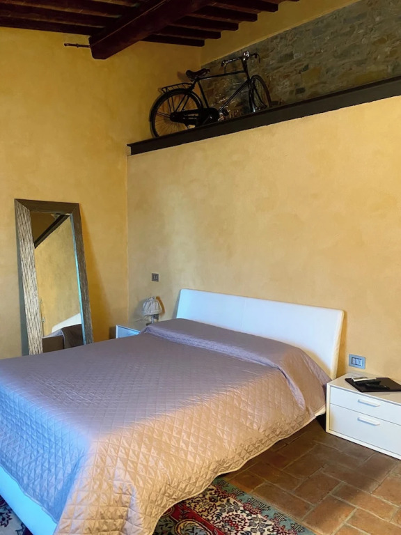 Room in B&B - Sottotono Agriturismo With Swimming Pool on Florence Surrounded by Greenery