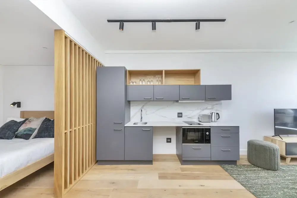 Comfortable Studio With City Views