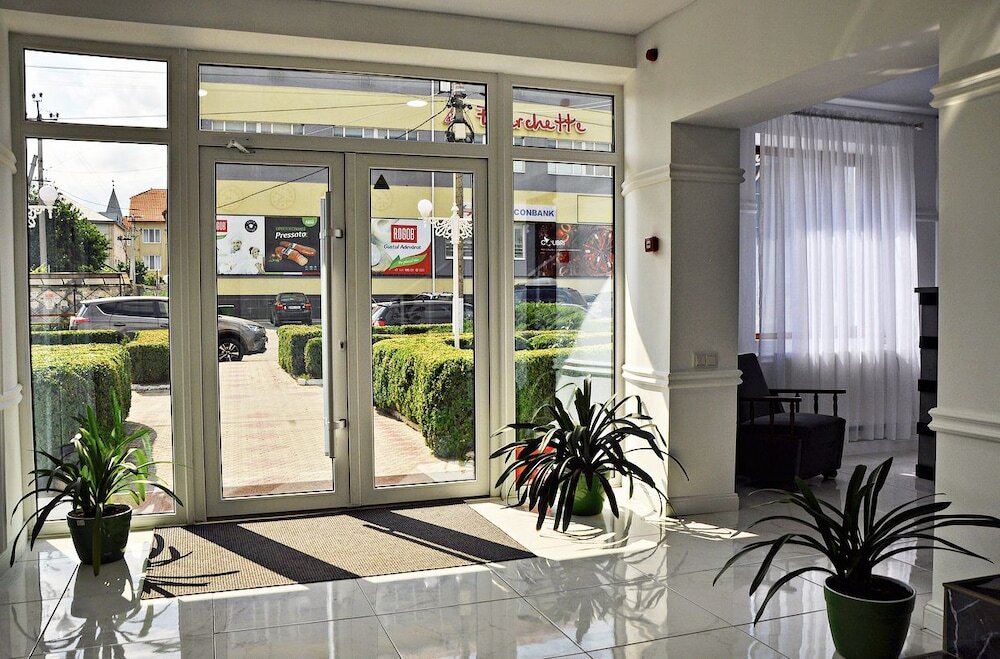 MEDELEAN HOTEL