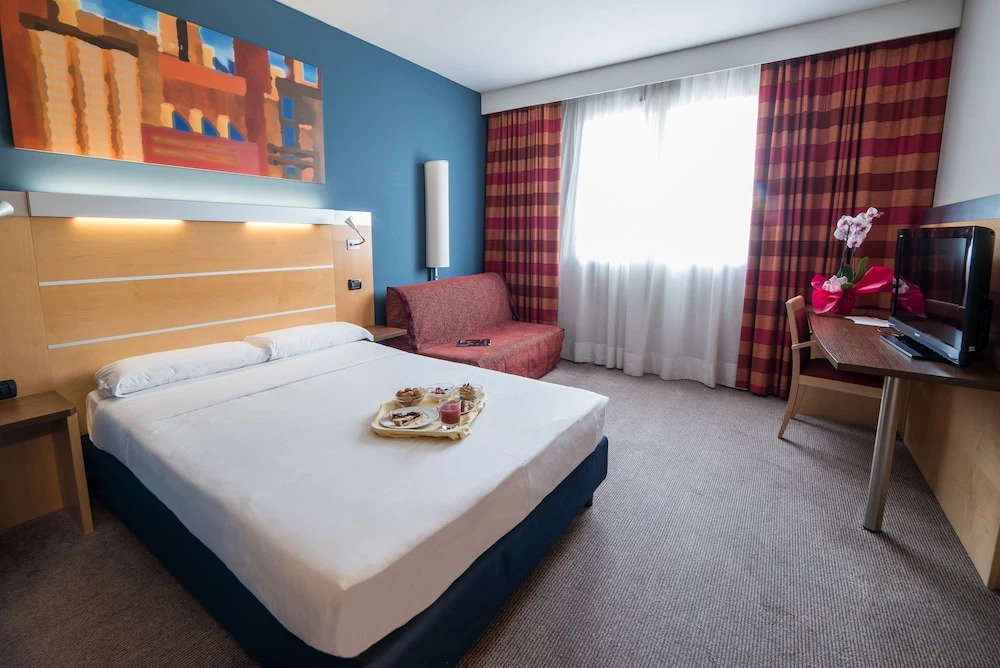 Express by Holiday Inn Turin