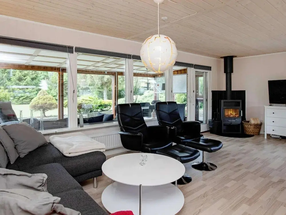6 person holiday home in Væggerløse