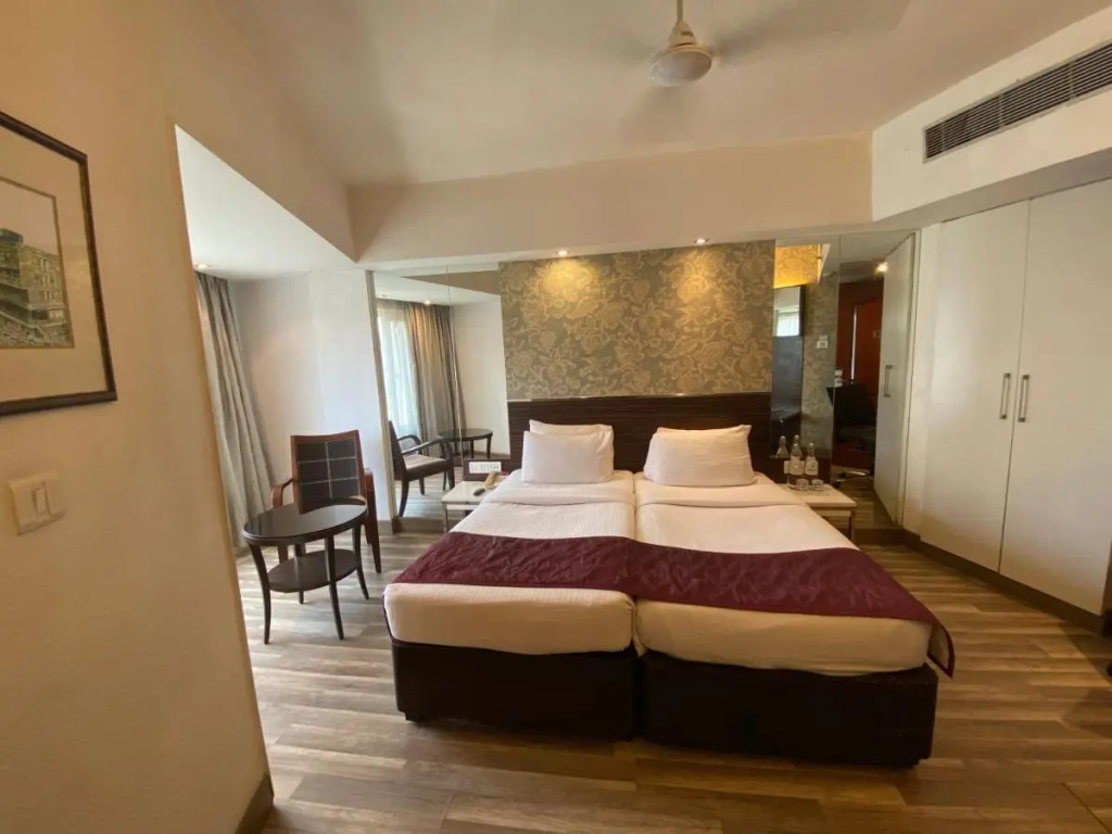 Regenta Place Bangalore, Cunningham Road