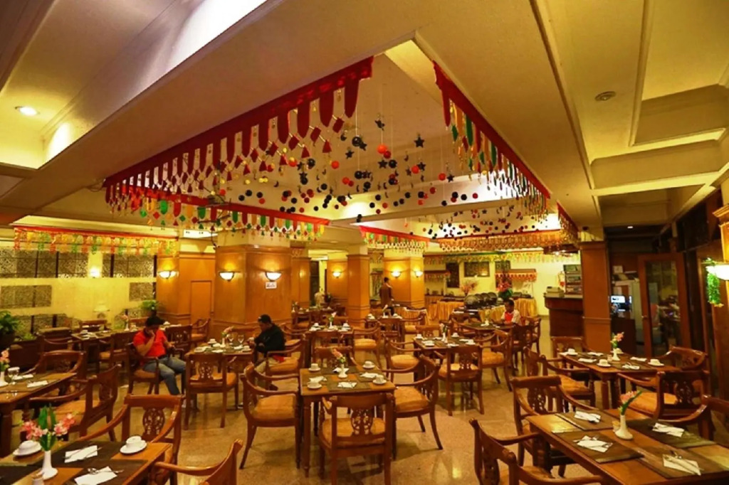 Royal Denai Hotel
