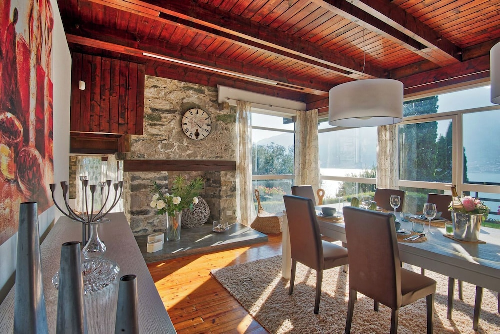 Villa Meraviglia - Private Villa with garden, pool and Breathtaking Lake Como Views