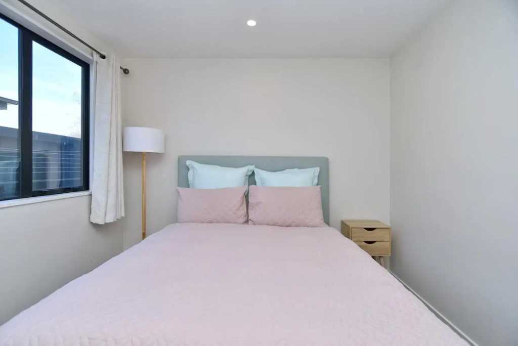 Thomas Townhouse - Christchurch Holiday Homes