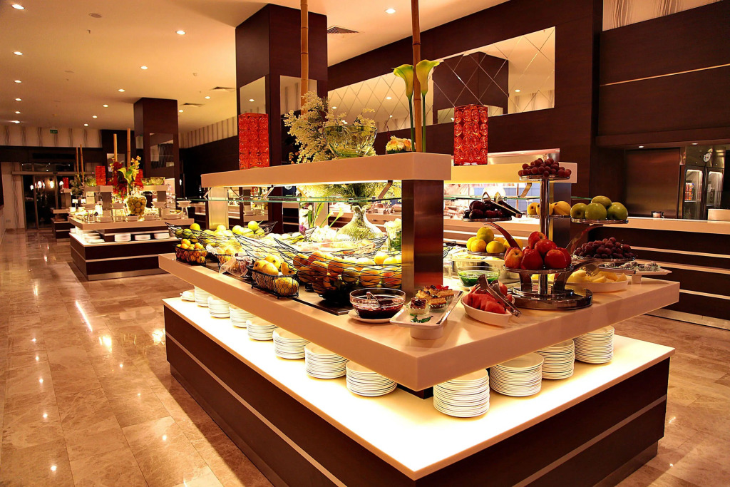 Cratos Premium Hotel Casino & SPA