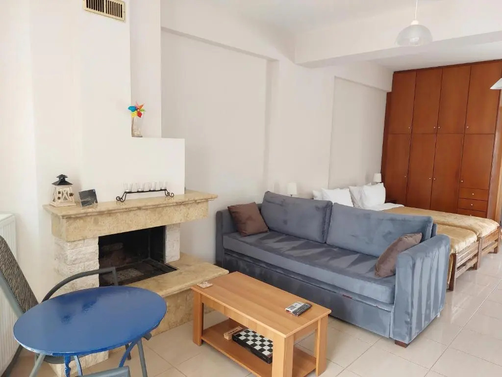 Elea Apartments