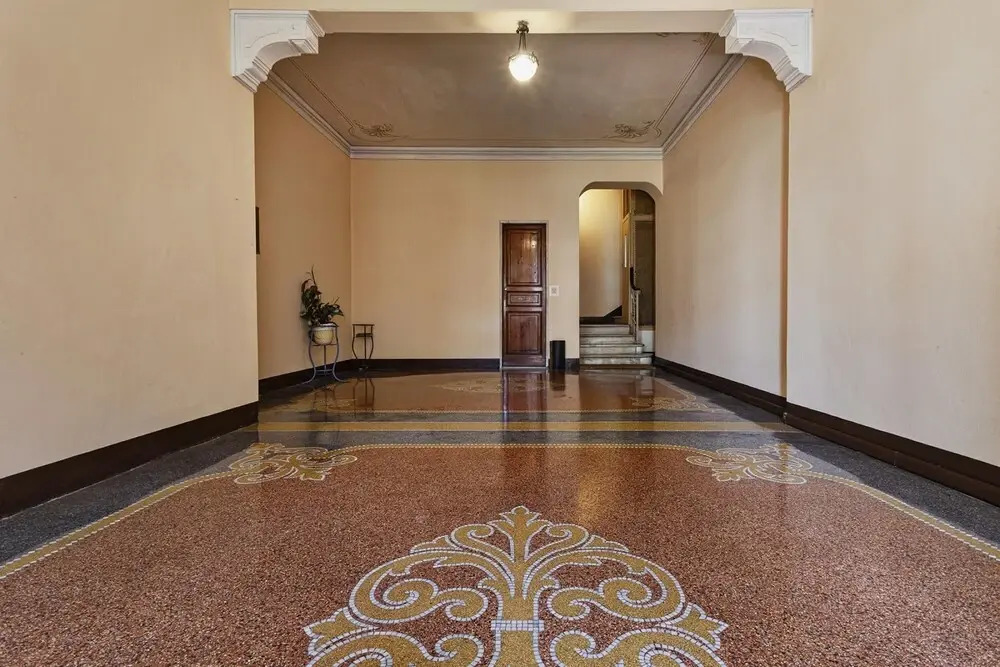 Luxury Central Design Apartment