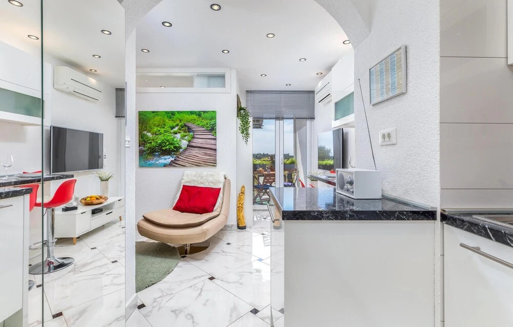 Amazing Apartment in Pula With Wifi and 1 Bedrooms