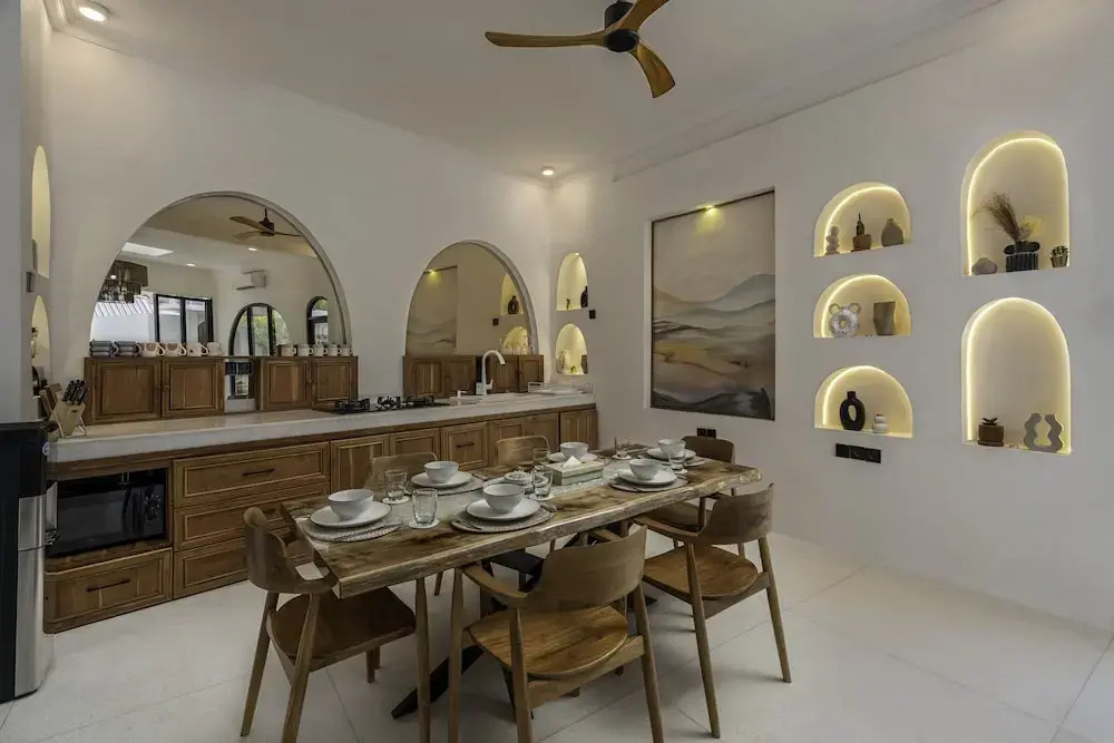 Casa Amor by GORO