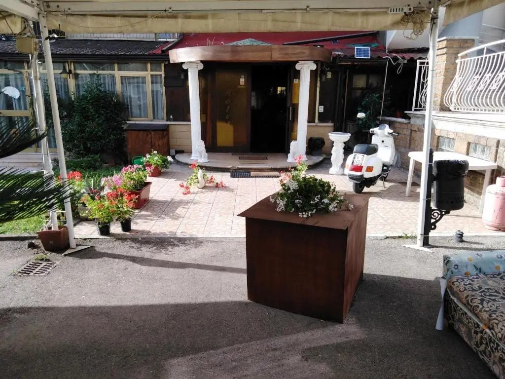 Hotel La Carina