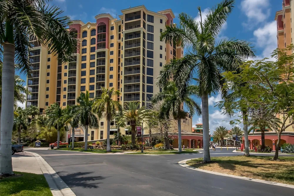 Penthouse at Cape Harbour - Roelens Vacations