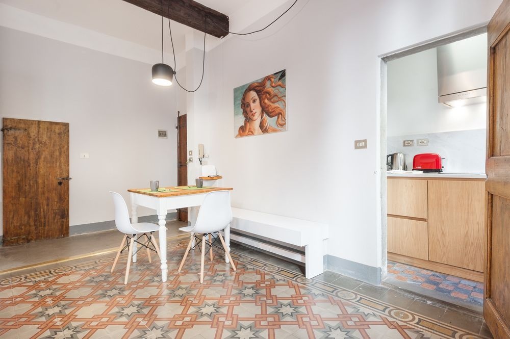Short-let Florence S.Lorenzo Cozy Studio