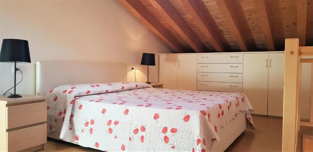 La Quiete 58 Maisonette Lake view by Gardadomusmea