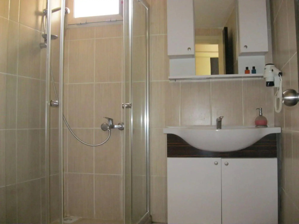 Anya Suit Otel