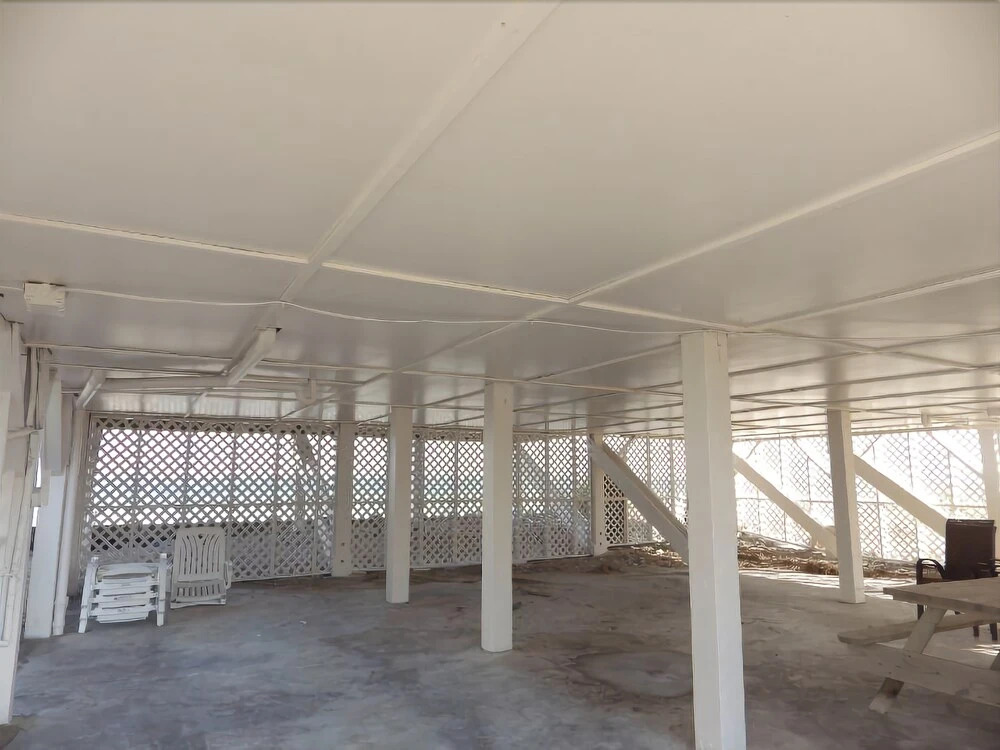 Just a Beachy Time! - 4 Br home by RedAwning