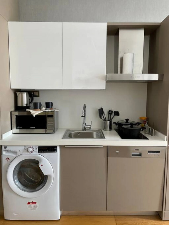 bati: 307 · Studio Apartment near Mall of Istanbul