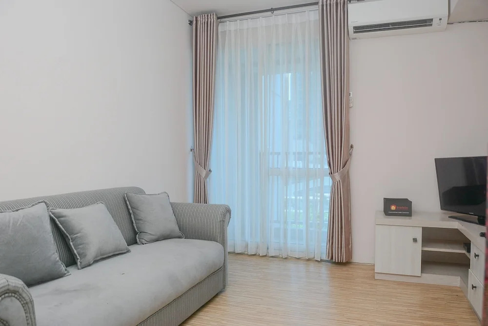 Comfort and Stylish 1BR at Callia Apartment