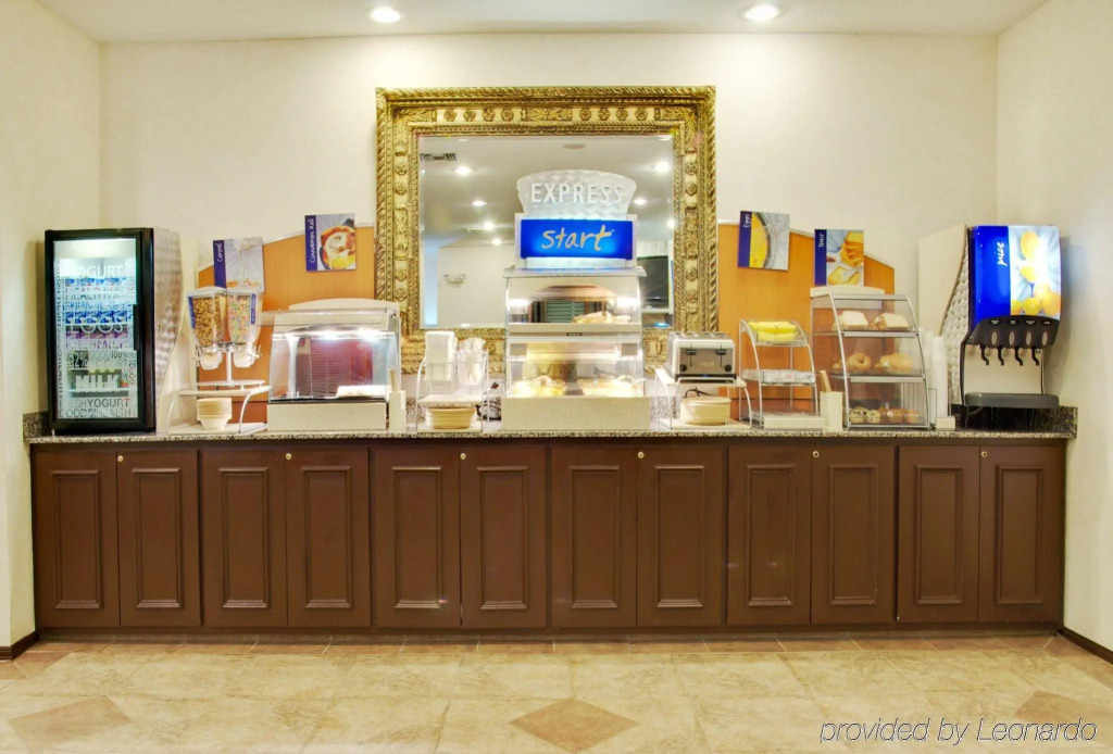 Holiday Inn Express Hotel & Suites Livingston by IHG