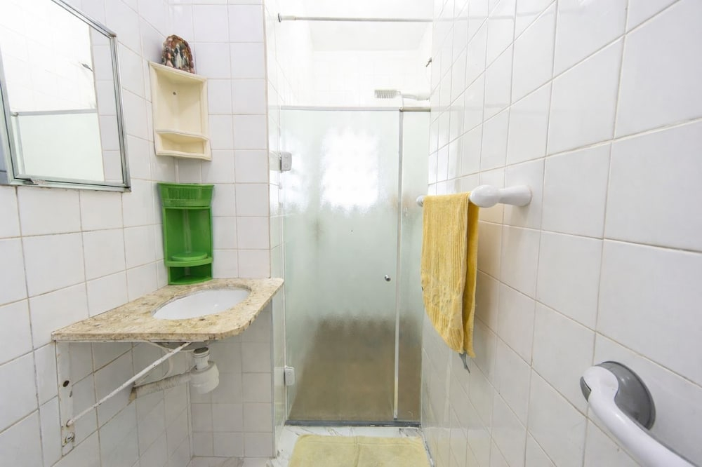 Casa com Piscina e Churrasqueira no Savoy