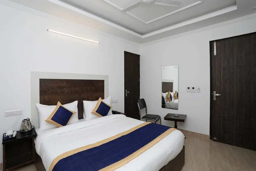 Hotel Stay Residency Near Delhi Airport With Free Oe Way Airport Transfar