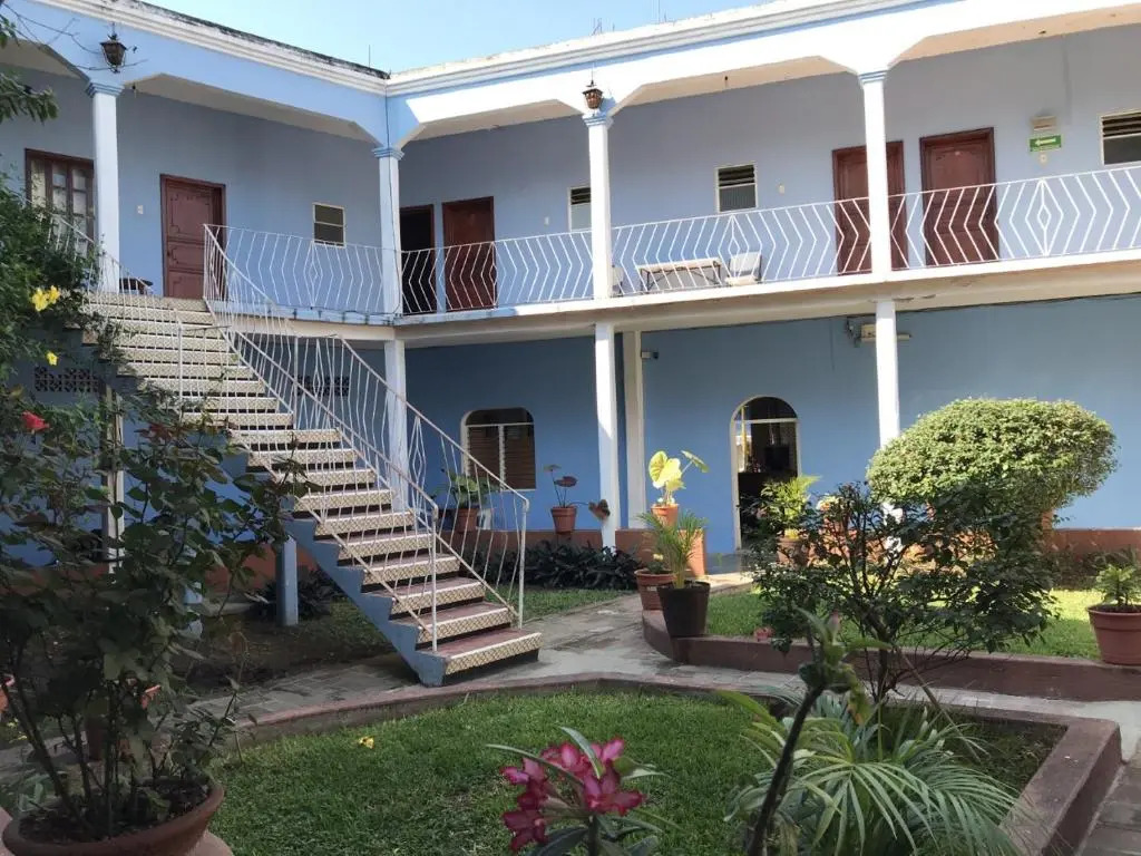 Hotel Izala
