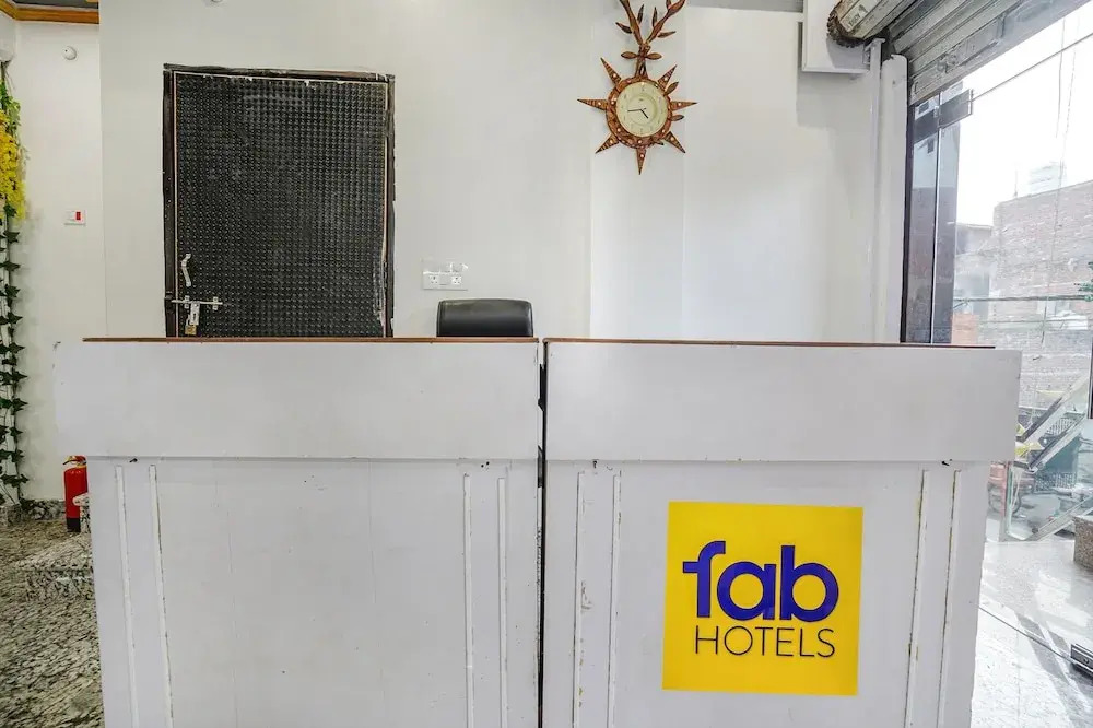 FabHotel Raghav Raj Inn - Nr Bharat Kala Bhavan