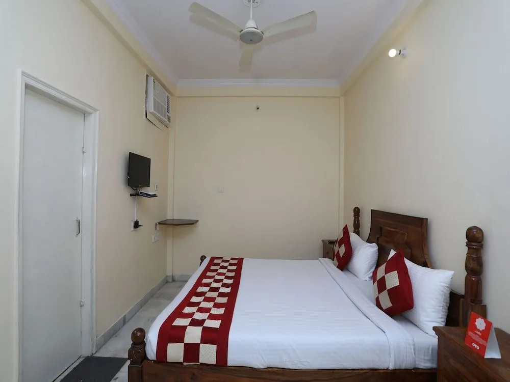 OYO 10283 Hotel Jaipur Darbar
