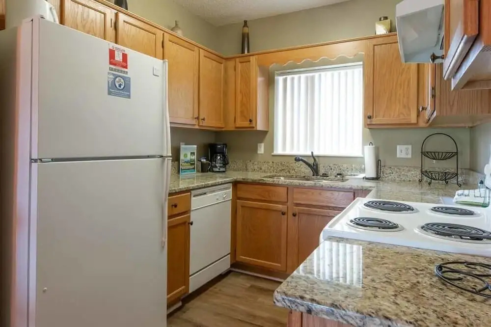 Whispering Pines 443