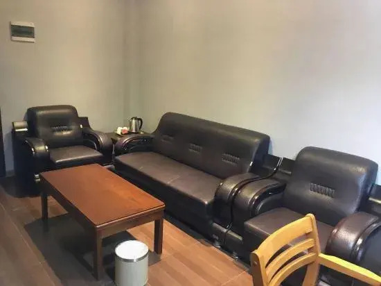 Yanling Hotel
