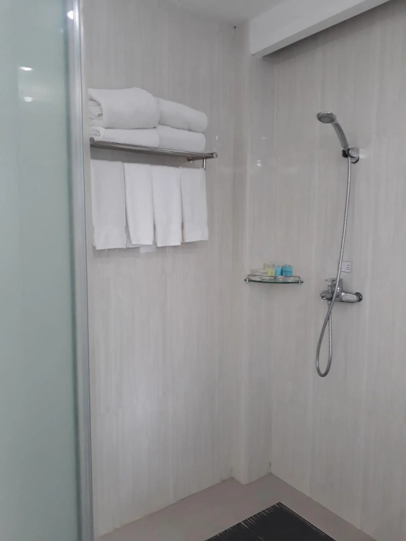 Star Max Hotel