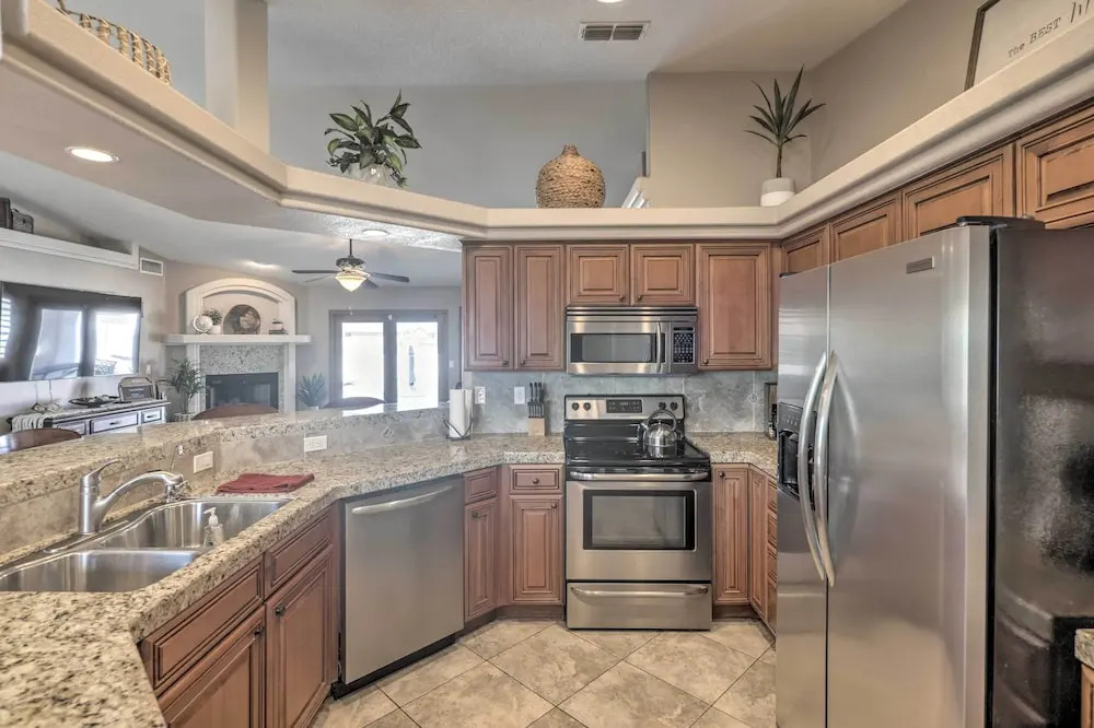 Lake Havasu City House w/ Fire Pit, Pool & Spa!
