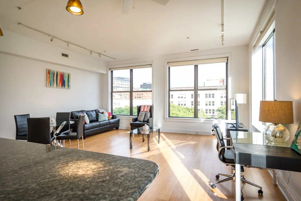 Downtown Boston Furnished Apartment