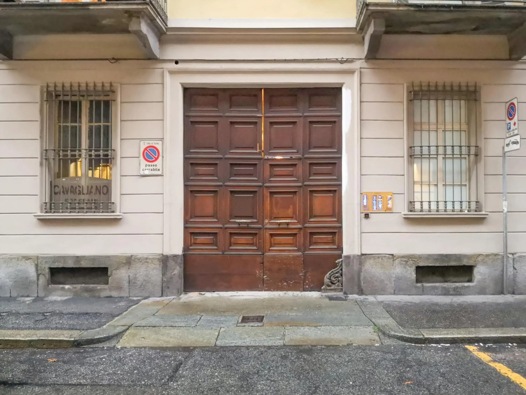 Piazza Statuto Elegant Apartment