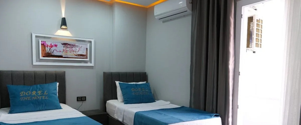 Dorel The Hotel