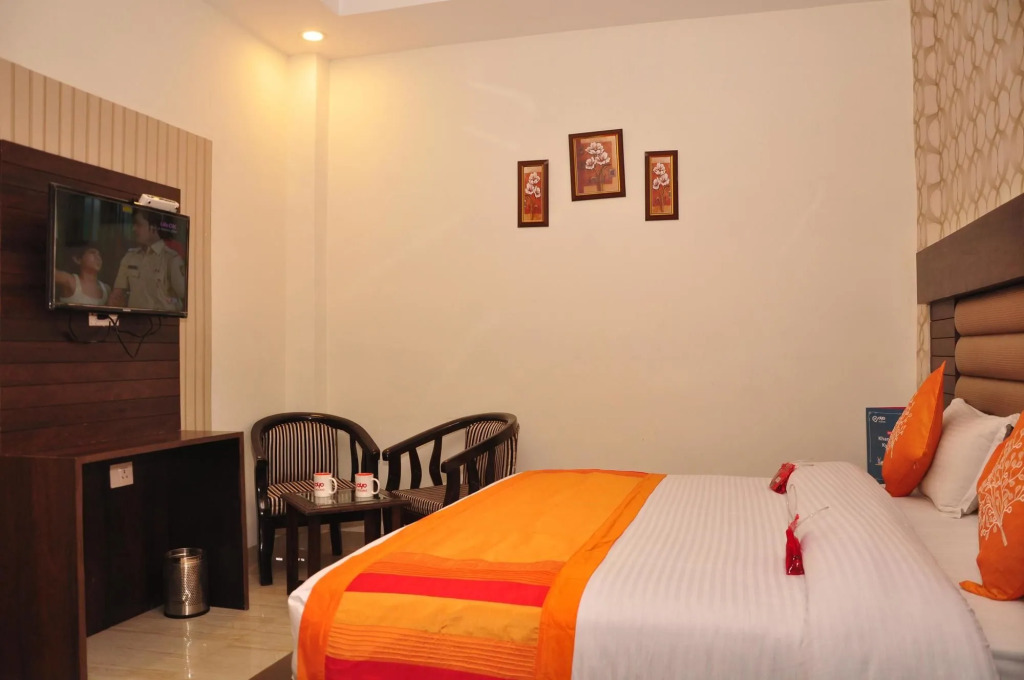 OYO Rooms Hotel Lane 2