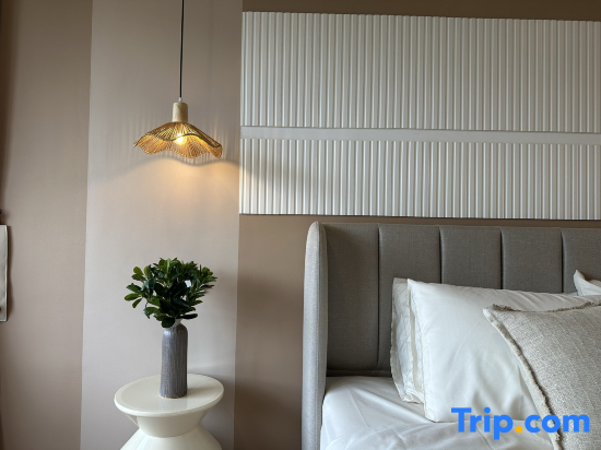 Serene Suites in Jelutong