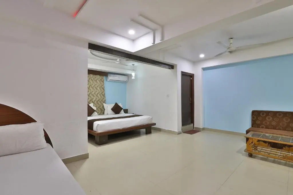 Hotel Mukund Palace