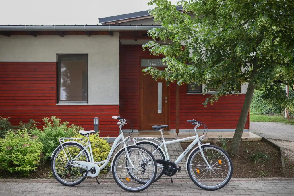 Barack Thermal & Natura Apartments