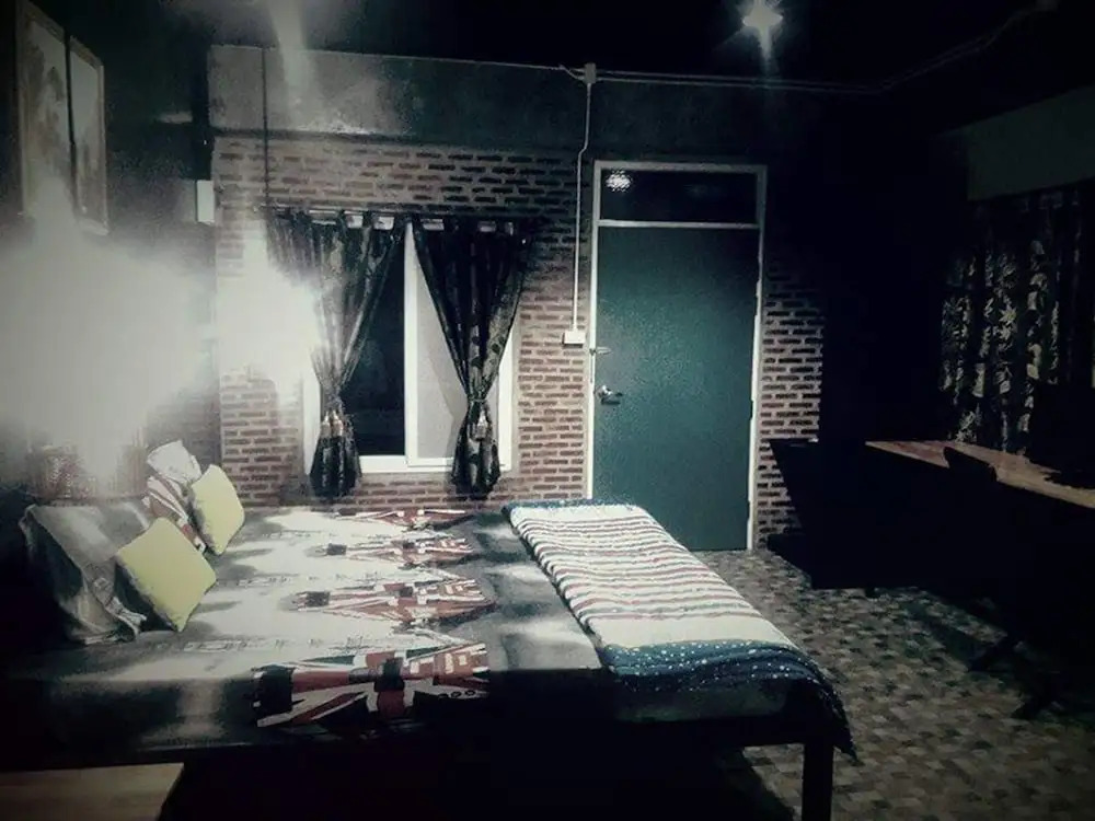 Ora House