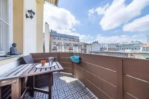 Kimchi Apartment