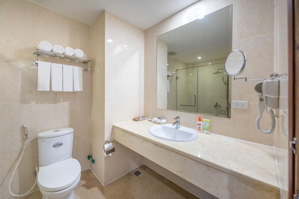 A25 Premium Hotel - 23 Quán Thánh