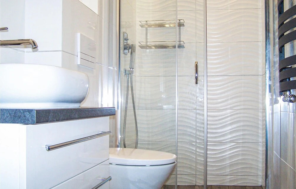 3 Bedroom Lovely Home In Rusko