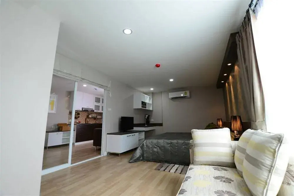 Cy Condo