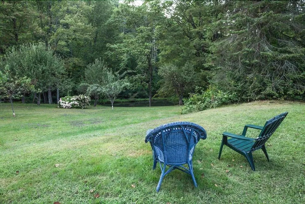 Harvest Barn Inn