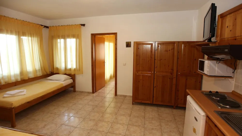 Nama Apartments