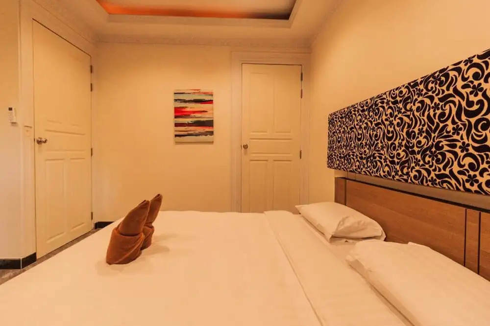 Jomtien Palace Pool Villa By Pattaya Sunny Rentals