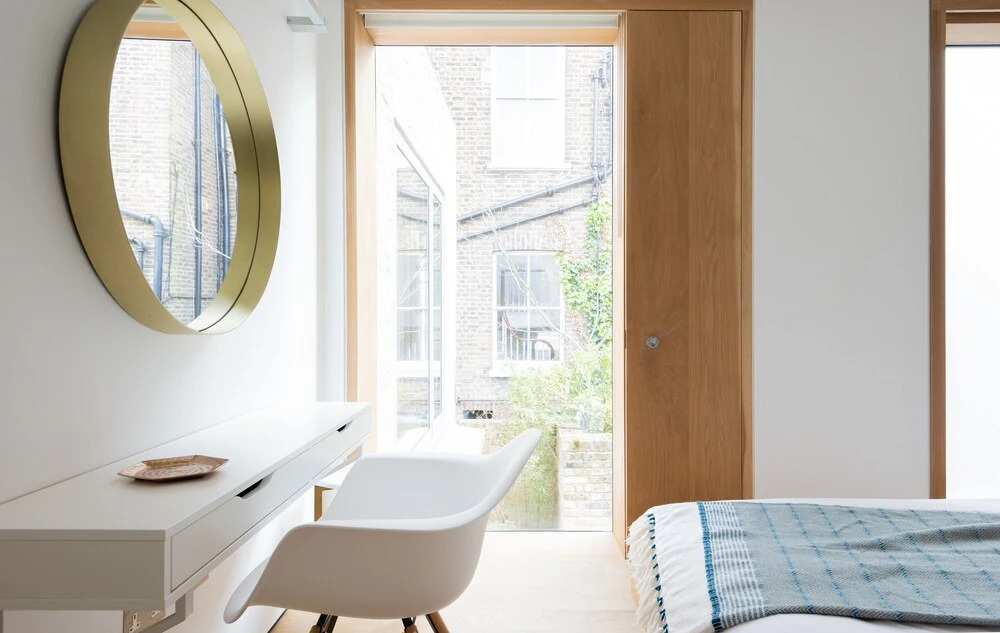 The Chelsea Walk - Modern & Bright 3BDR House with Rooftop & Parking