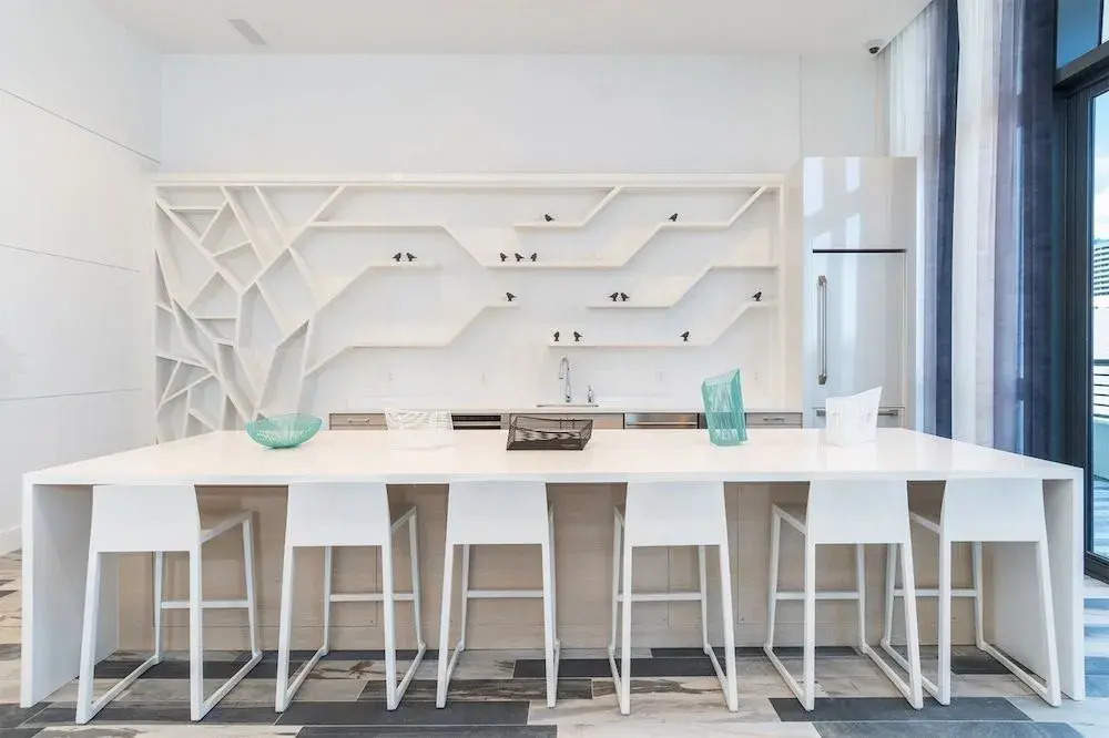 Bluebird Suites Downtown Brickell