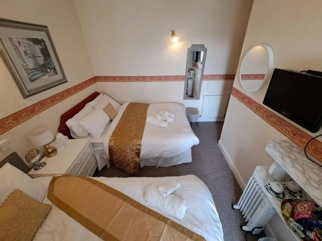 OYO Lily Hotel Blackpool